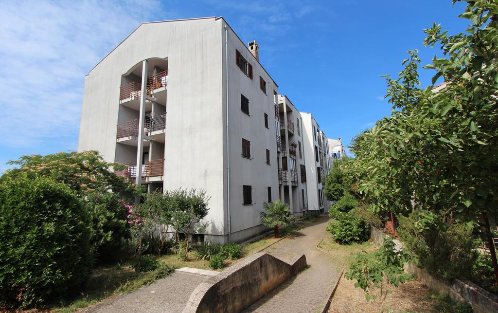 Apartment Vesna 로비니 외부 사진